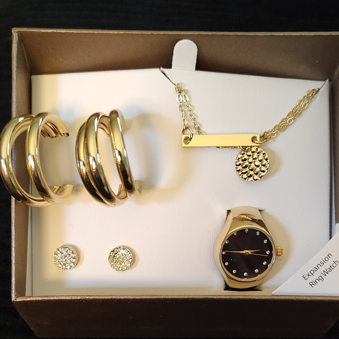 Nwt 4 Piece Gold Tone Watch Ring, 2 Pr Earrings, 1 Multi Strand 20 In Necklace